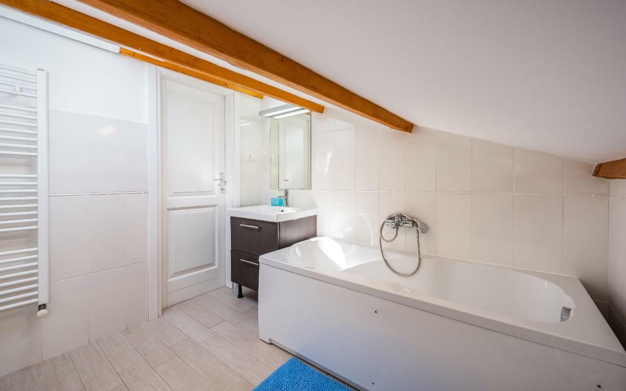 Lungomare Apartment Pula